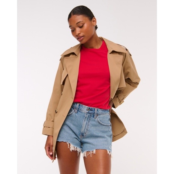 Abercrombie & Fitch Pants - Abercrombie & Fitch "The Mom Short" Curve Love Medium Blue Denim Shorts Size 25